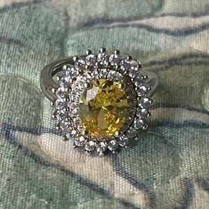 Elegant Silver and‎ Yellow adjustable Ring